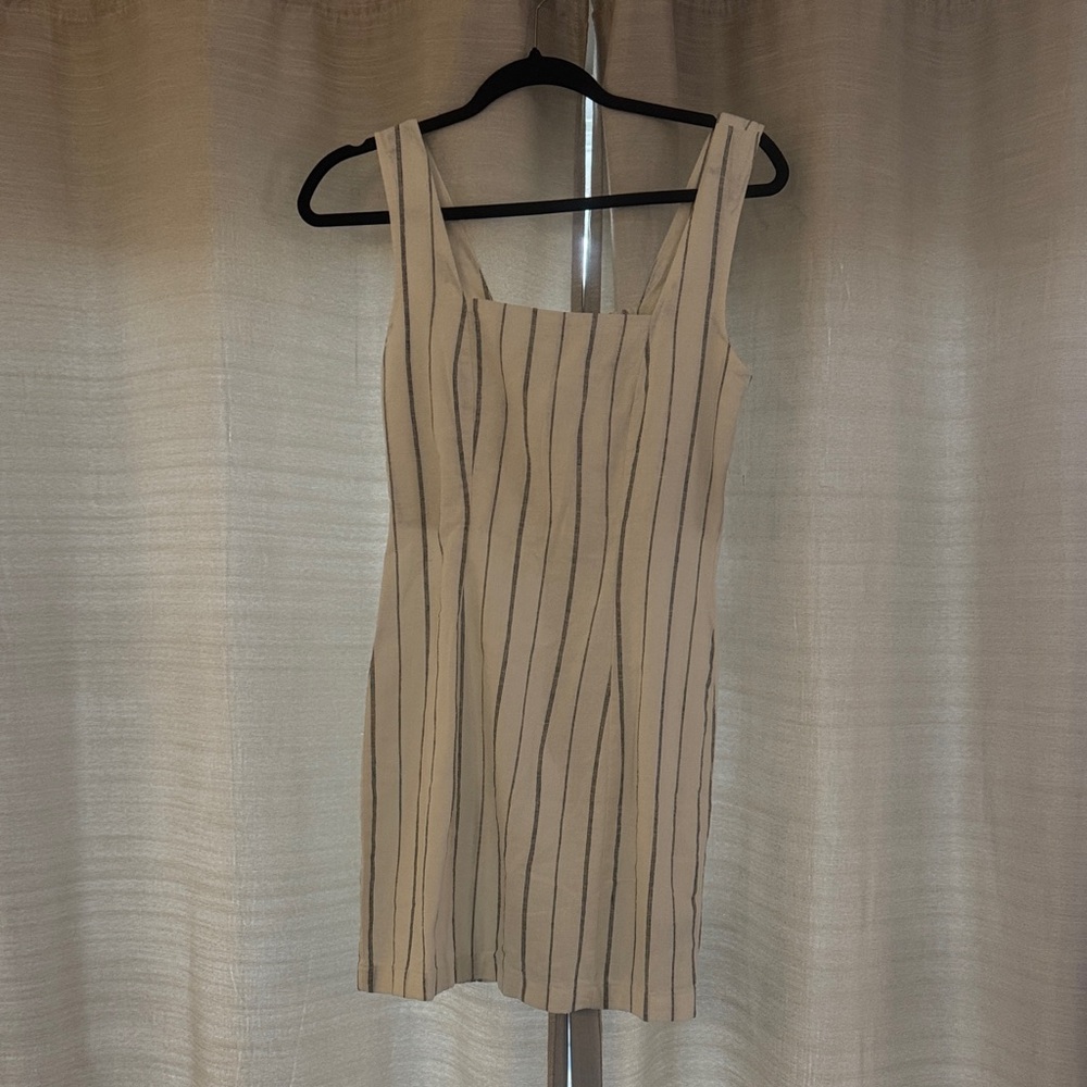Old Navy Linen Blend Striped Sleeveless Dress